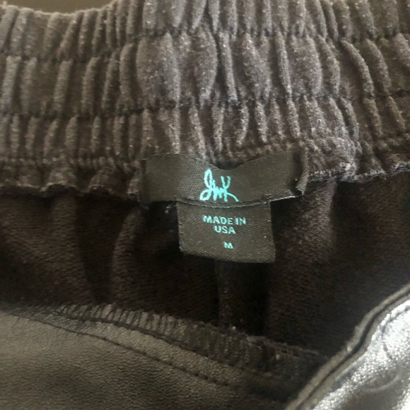 JWK Joggers - Picture 2 of 4